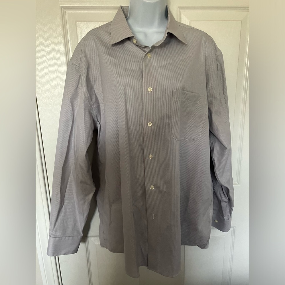 Men's Gray Dress Shirt